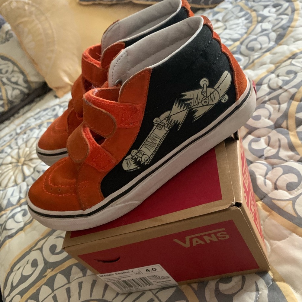 Boys vans used w box